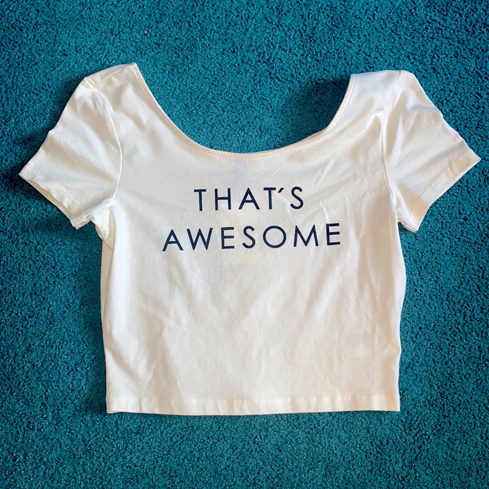 NWT! 💗2 FOR $10 SALE💗 H&M white “That’s Awesome” crop top, medium